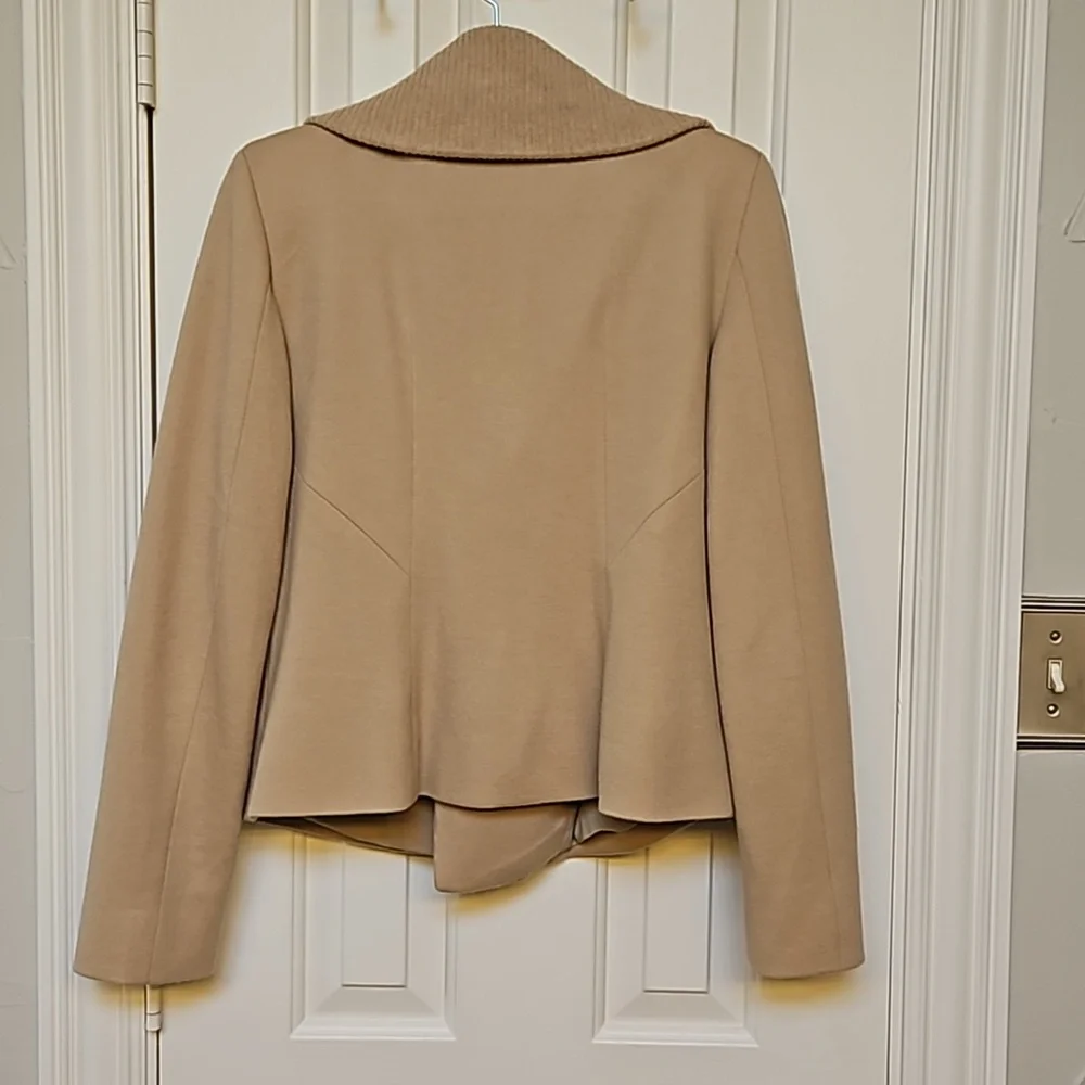 Ann Taylor Asymmetrical Zip Wool Blend Moto Jacket, sz 6, tan - Picture 3 of 6
